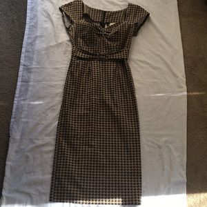 Print dress with belt